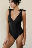 Carissa (Black)